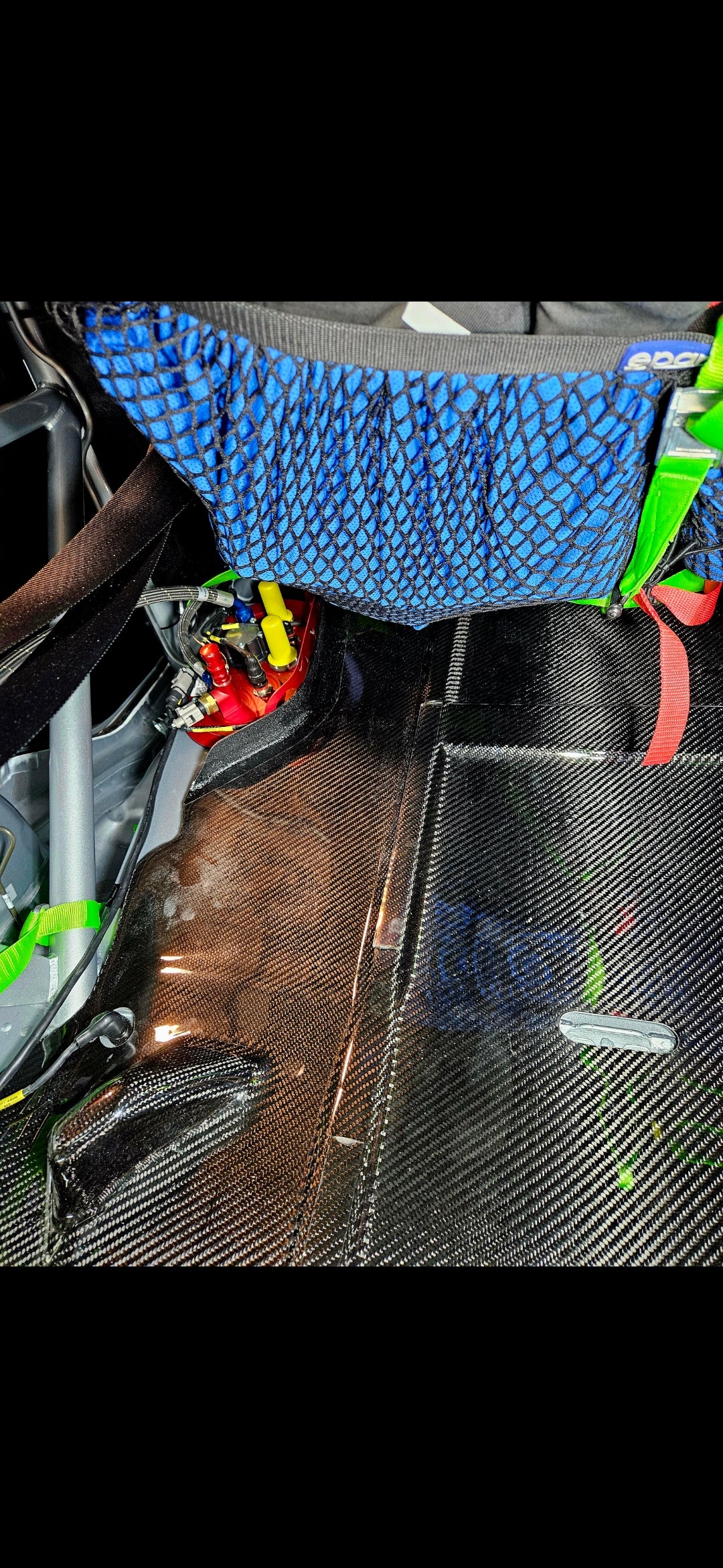 Skoda rs rally 2 spare wheel holder(carbon fibre)