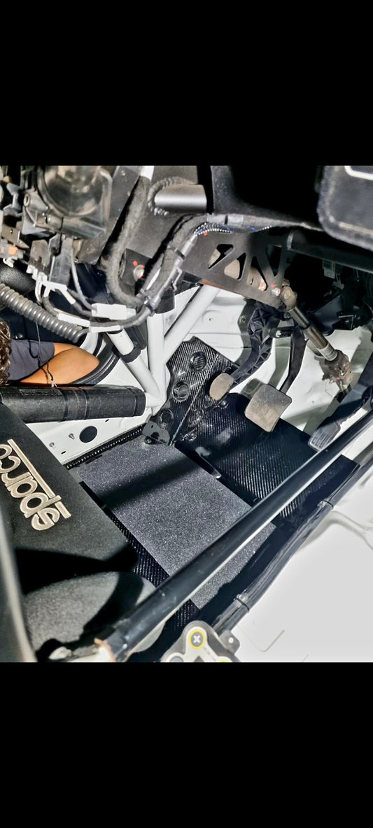 Ypsilon rally 4 foot rest