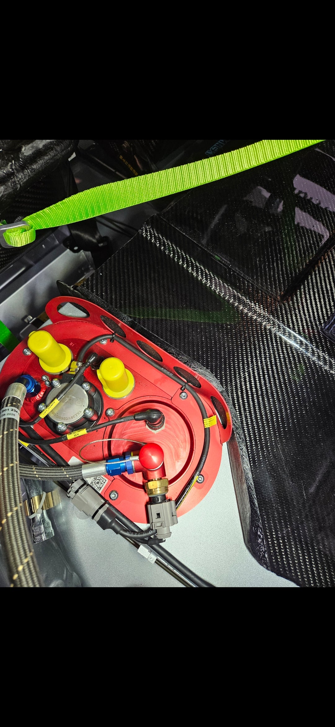 Skoda rs rally 2 spare wheel holder(carbon fibre)